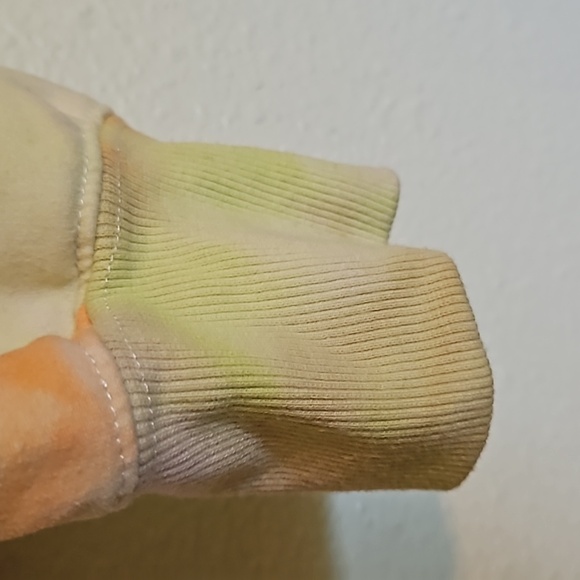 Wildfox Sz.M Tie Dye crew neck sweatshirt - Picture 3 of 5